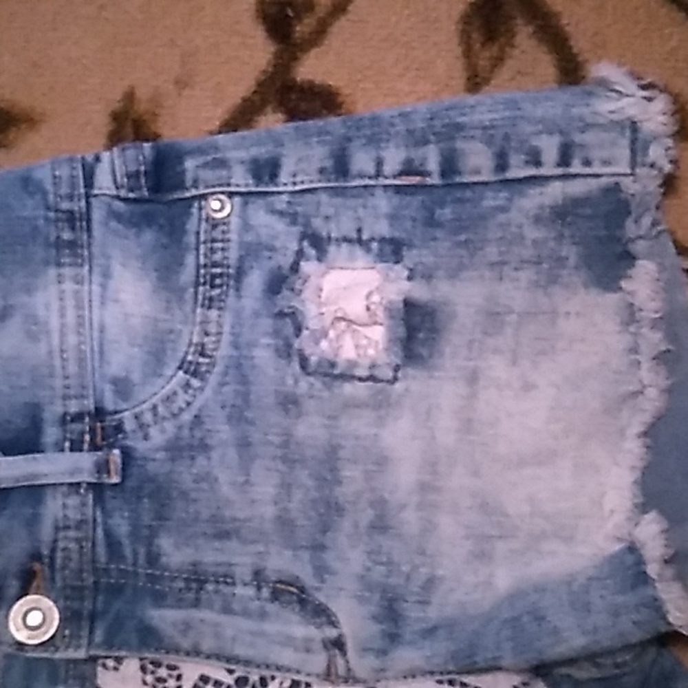 Jordache SIZE 10 Girls Blue Denim Shorts - Picture 3 of 7